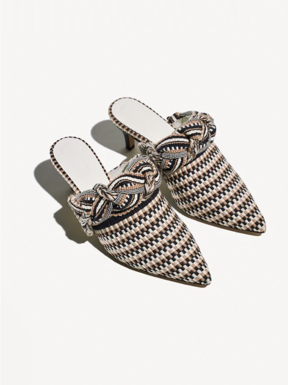 Size 9- Amambaih motif fabric mule in castana